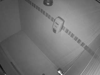 voyeurcam jb shower 16